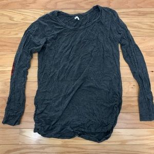 Maternity knit gray top, size large